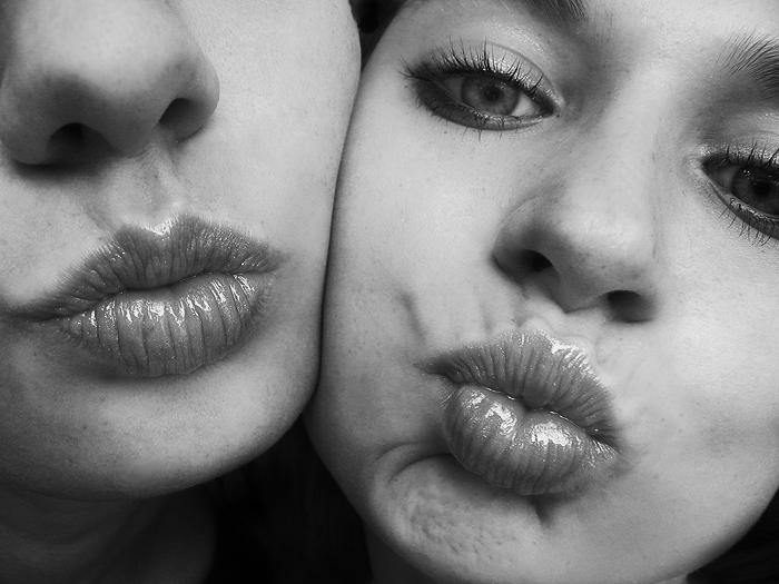 \'\'KissKissKiss\'\'