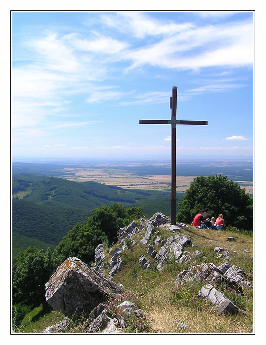 Pod krížom II.