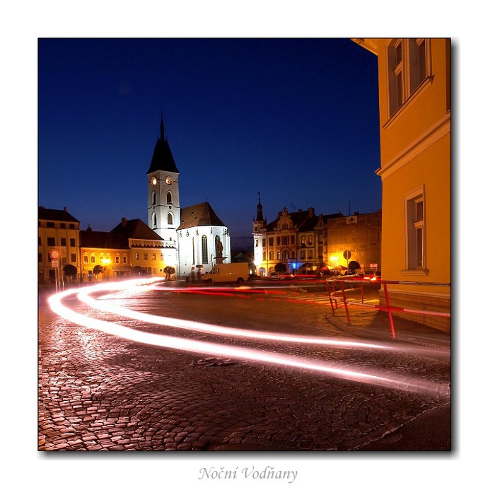 Noční město