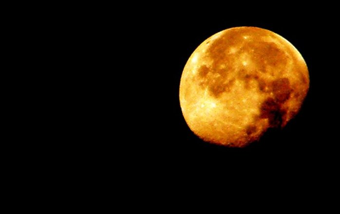 Luna...