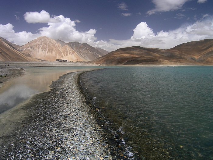 Jezero Pangong