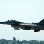 CIAF Brno 2.9.2006 Fighting Hawks letící