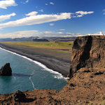 maják na útesech Dyrholaey - Island