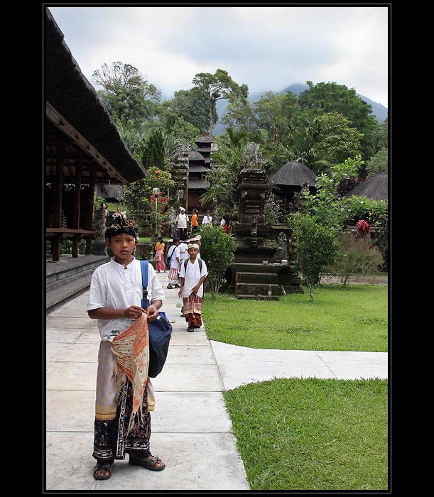 V pralesním chrámu