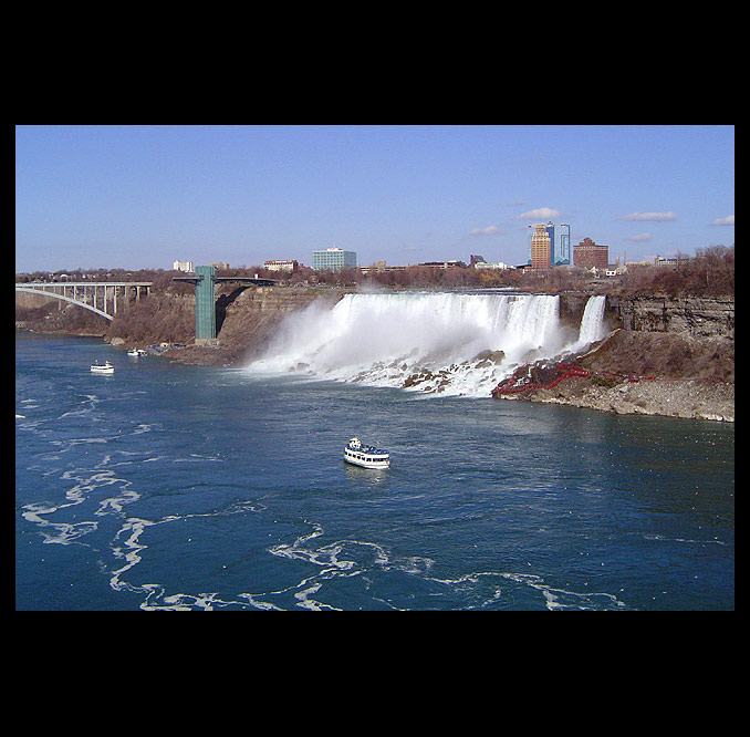 ** Niagáry **