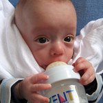 mama me uz nechce krmit..