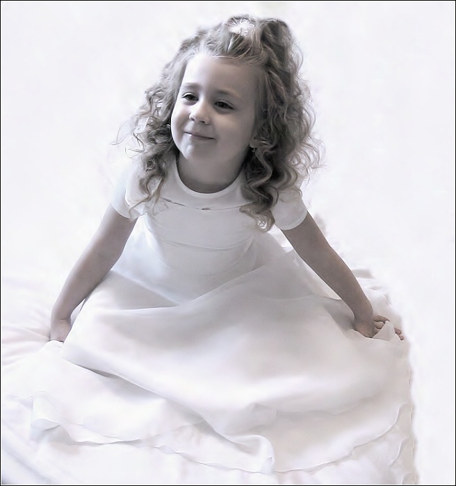 Princess Julia Izabell II.