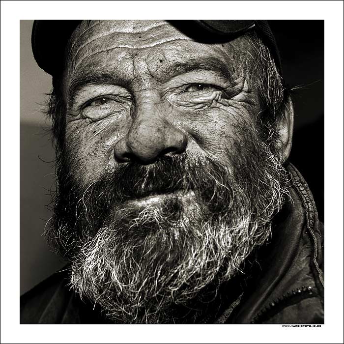 Jóži as Rexo