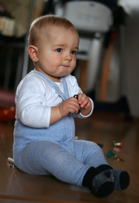 nedělní odpoledne ... kdo si hraje,  nezlobí ...