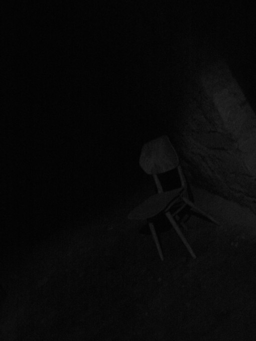 V temnotách