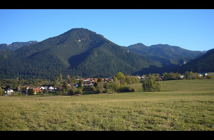 Dedinka v údolí - spomienka na jeseň III.