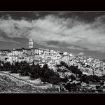 JEDNO STARÉ MĚSTEČKO