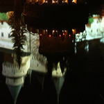 Ona zúfalo verná čaká.