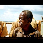 Usměvavá tvář rybáře ve ztraceném ráji světa