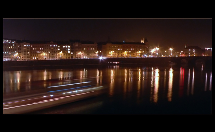 Noční Praha