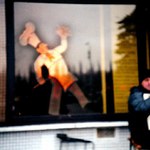 zákeřný útok na pouličního muzikanta