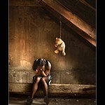 ...Mia a medvídek...