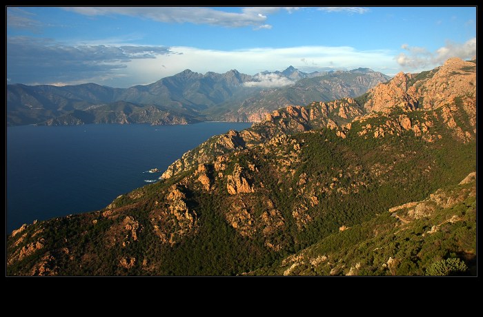 Podvečerné Calanche, Korzika