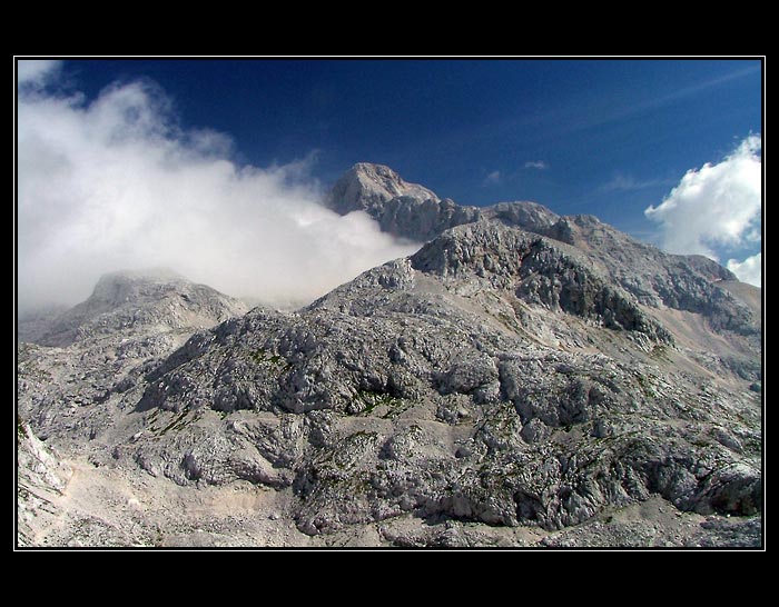 Slovinsko II. - Triglav v oblakoch