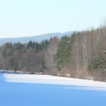 Zamrzlý rybník