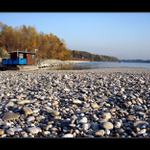 V zátokách dunajských