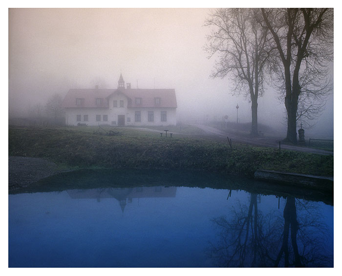 :::   mlžná   :::