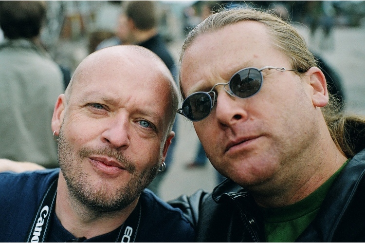 ten vlevo za to muze