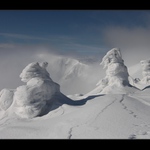 Chovejte se slušně, sleduje Vás Sněžný muž