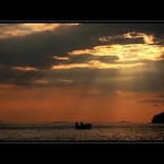 Plavba v paprscích slunce