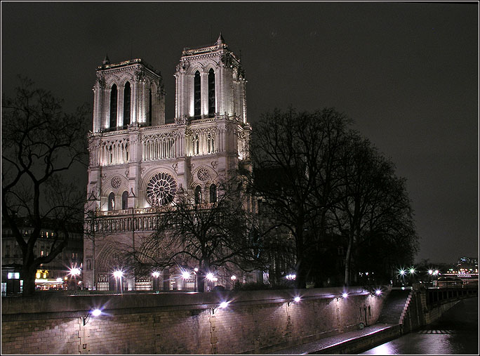 NOTRE DAME
