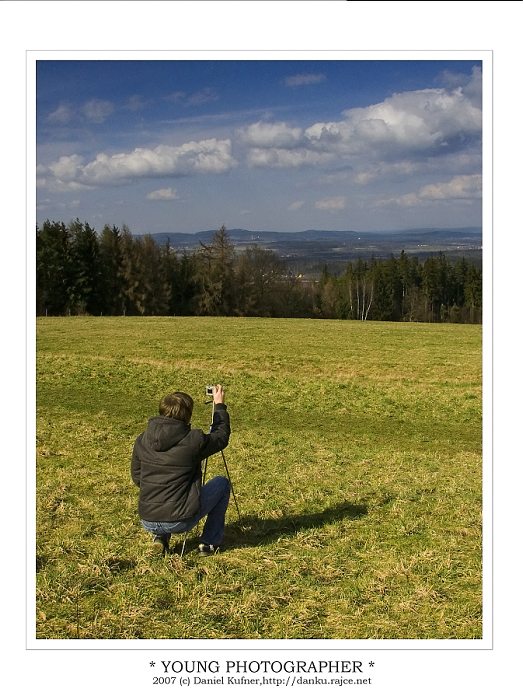 YOUNG PHOTOGRAPHER