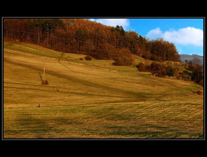 Březnový podvečer
