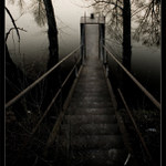 vodník barví bíle