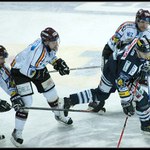 rozkaz zněl jasně, nesmí projet za žádnou cenu :)