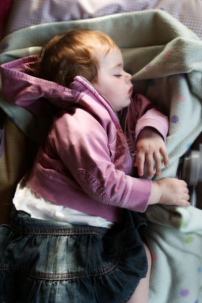 sleepy lola