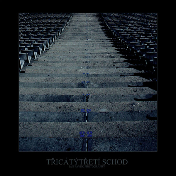 třicátýtřetí schod