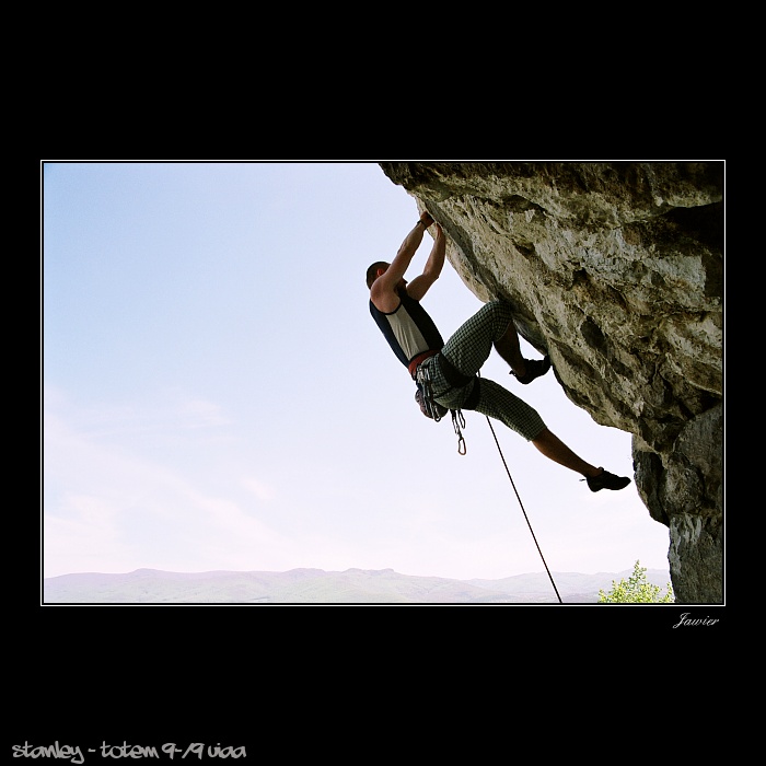 Stanley lezie TOTEM 9-/9 UIAA