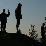 tři neznamý...na vyhlídce