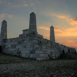 za Štefánikovou mohylou zapadá....