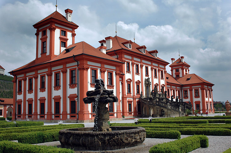 Šternberská vila v Troji dnes