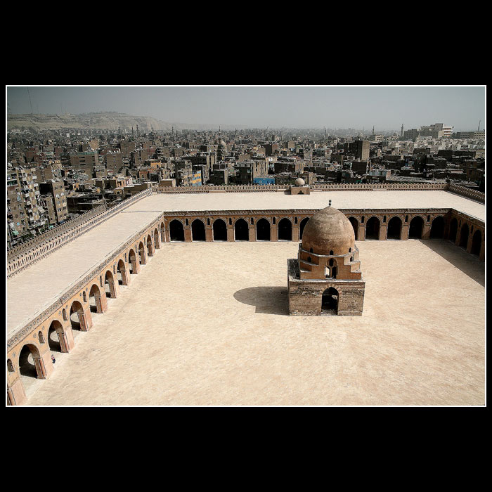 Káhira - mešita Ibn Túlún