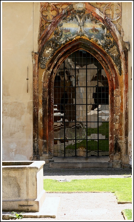 Moderna v historickém okně