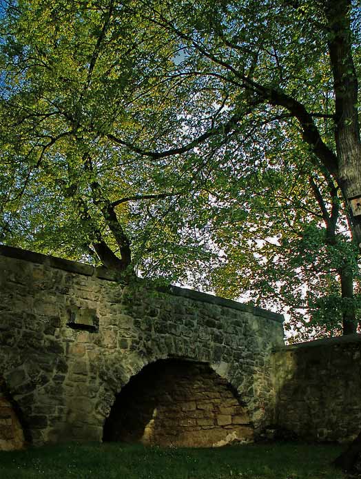 Most u zámku Nelahovezes