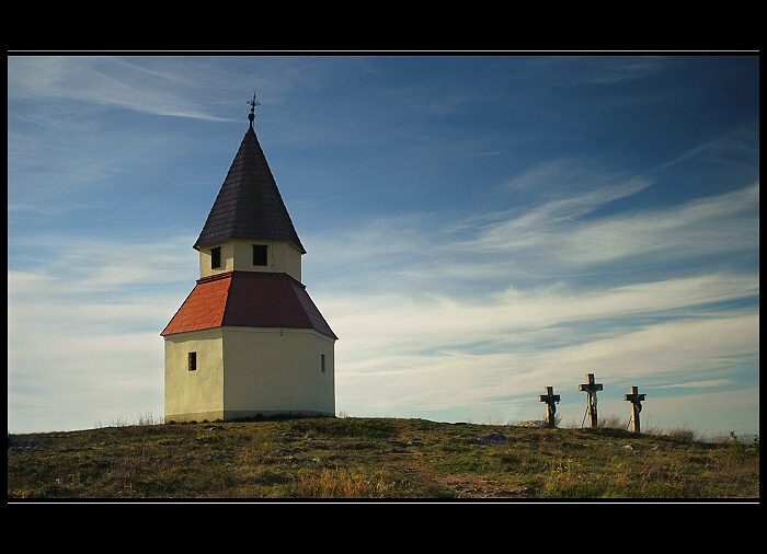 na kopečku