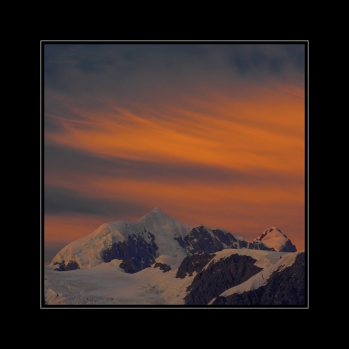 MT Tasman 3497m n.m.