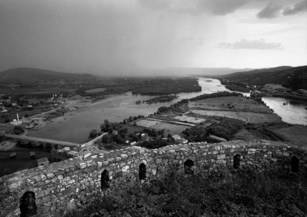 bouře se přehnala nad Skadarem