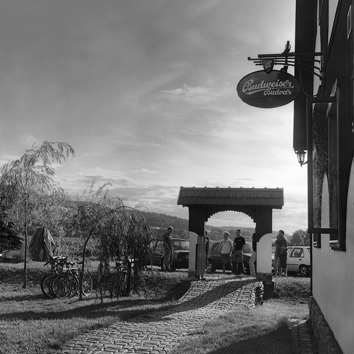 účastnící zájezdu ..