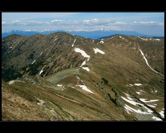 na hřebeni