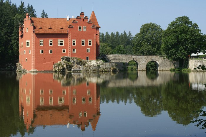 Prostě dovolená - Červená lhota