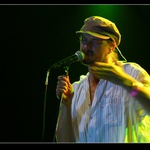 Mezi nebem a peklem je zem...